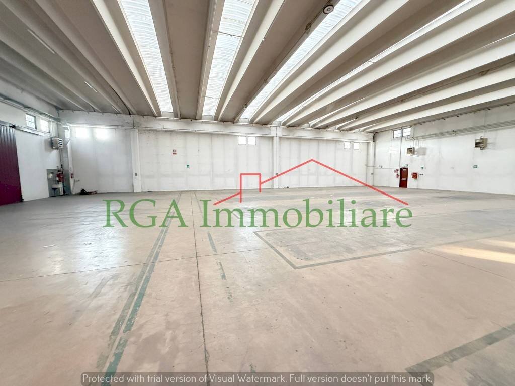 Interno non residenziale - Capannone via Vittorio Veneto, Presezzo - foto 3
