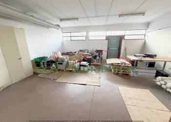 Interno non residenziale - Capannone via Vittorio Veneto, Presezzo - foto 13