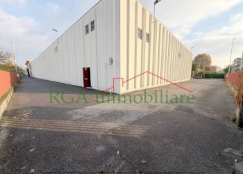 Posto macchina - Capannone via Vittorio Veneto, Presezzo - foto 15