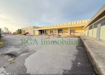 Box auto - Capannone via Vittorio Veneto, Presezzo - foto 16