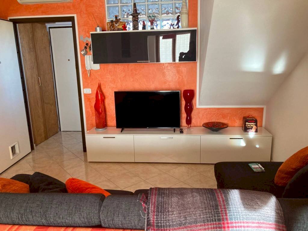 Salone - Apartment via Flavio Torello Baracchini, 47, Massa - photo 1