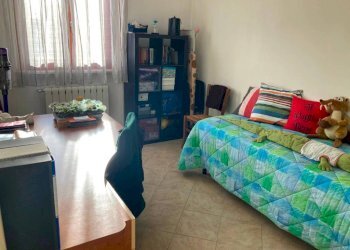 Camera da letto - Appartamento via Flavio Torello Baracchini, 47, Massa - foto 11