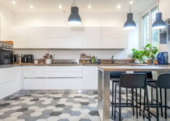 Cucina - Quadrilocale via Calvi, Roma (zona Lido di Ostia) - foto 11