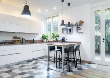 Cucina - Quadrilocale via Calvi, Roma (zona Lido di Ostia) - foto 12