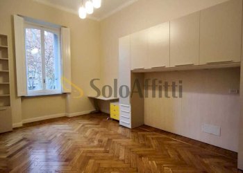 camera da letto - Quadrilocale Corso Duca degli Abruzzi 62, Torino (zona Crocetta) - foto 18