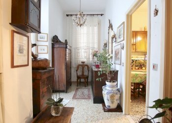 vendesi casa colonica con giardino lucca IMG_8920. - Casa indipendente Via della Santissima Annunziata 531, Lucca - foto 5