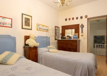 vendesi casa colonica con giardino lucca IMG_8905. - Casa indipendente Via della Santissima Annunziata 531, Lucca - foto 20