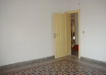 DSC02781.JPG - Appartamento Via Paolo Pellicano 21, Reggio di Calabria - foto 3