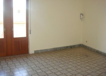 DSC02795.JPG - Appartamento Via Paolo Pellicano 21, Reggio di Calabria - foto 8