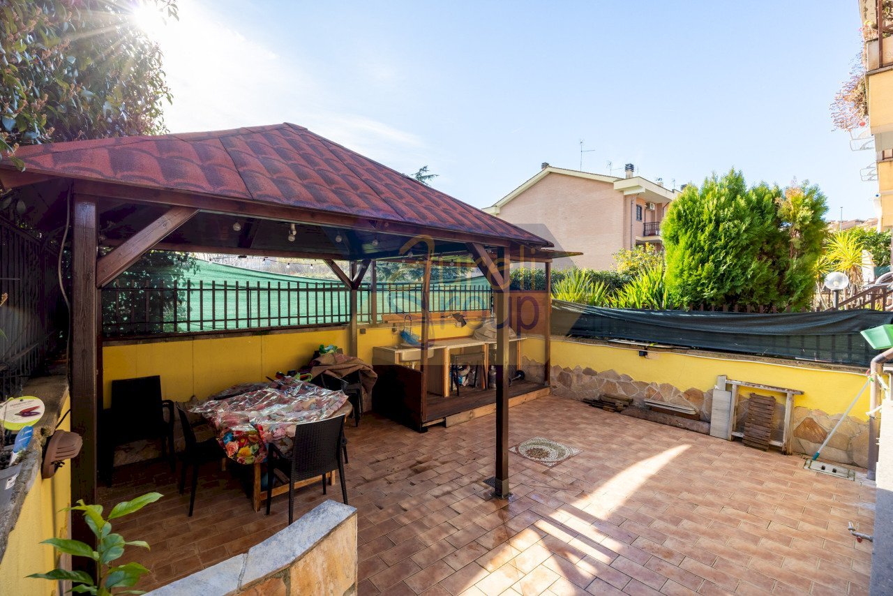 Giardino - Villa Via Priolo Gargallo 90, Roma - foto 1