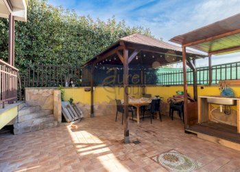 Giardino - Villa Via Priolo Gargallo 90, Roma - foto 2