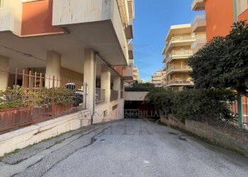 Box Passeggiata Trento e Trieste 43, Ventimiglia - photo 18