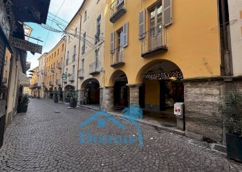 Two-room apartment Via Savoia, 35, Pinerolo - photo 1