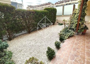 giardino - Trilocale Corso Francia, Cuneo (zona Donatello) - foto 2