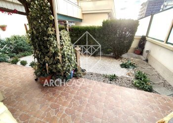 giardino - Trilocale Corso Francia, Cuneo (zona Donatello) - foto 4