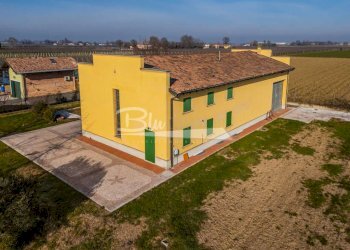 Four-room apartment Campogalliano - photo 2