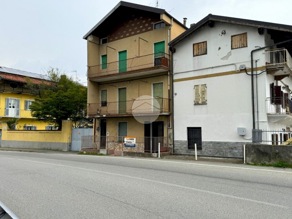 Semi-detached house Via casale, Ivrea - photo 1
