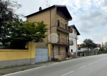 Casa semi indipendente Via casale, Ivrea - foto 2