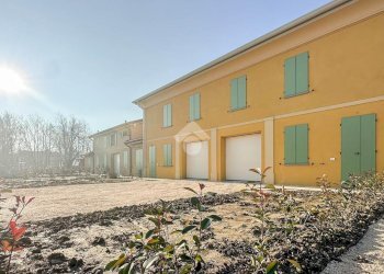 Terraced Villa Via Bersana, Carpi - photo 1