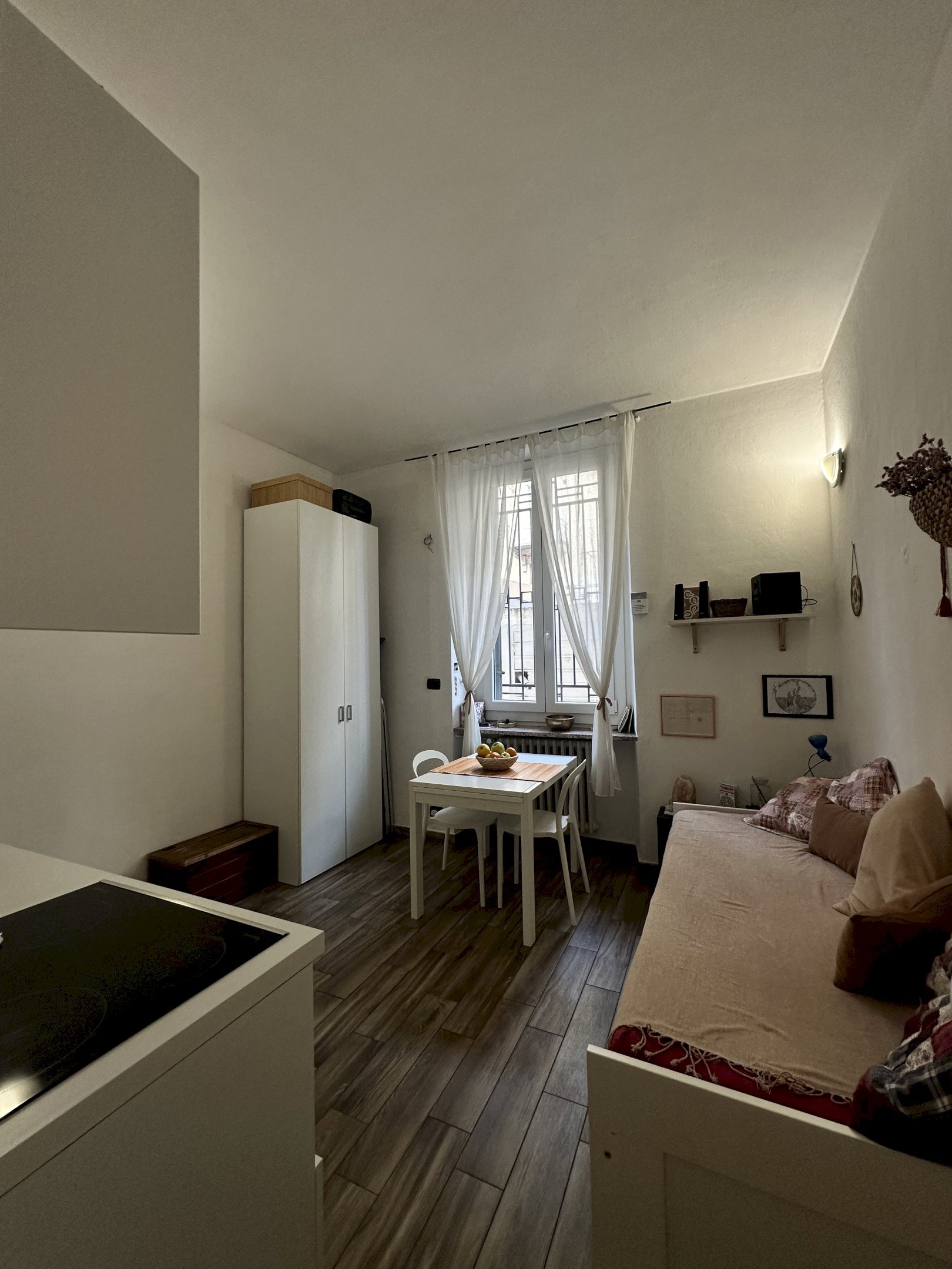 Living - Monolocale corso Spezia, 53, Torino (zona Lingotto) - foto 1