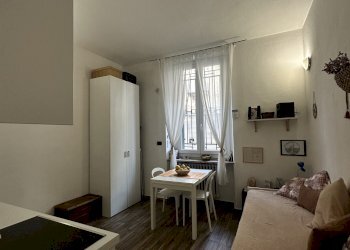 Living - Monolocale corso Spezia, 53, Torino (zona Lingotto) - foto 1