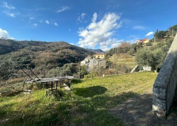 Three-room apartment Via Giuseppe Agnese, Calice Ligure - photo 2