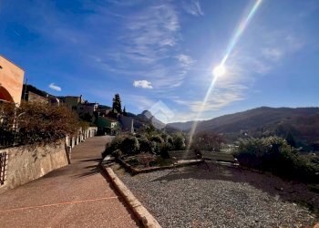 Three-room apartment Via Giuseppe Agnese, Calice Ligure - photo 4