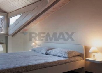 One-room apartment Via Dell' Arsenale, 41 
 Centro, Torino (neighborhood Centro) - photo 1