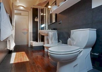 One-room apartment Via Dell' Arsenale, 41 
 Centro, Torino (neighborhood Centro) - photo 3