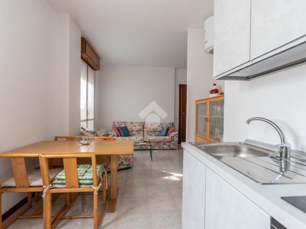 Two-room apartment Via Carlo Marx, Carpi - photo 1