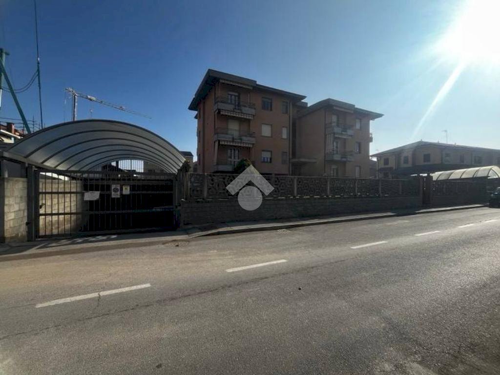 Box Via L. Einaudi, Carmagnola - foto 2