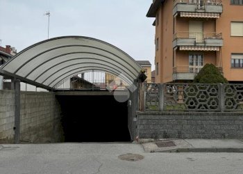 Box Via L. Einaudi, Carmagnola - foto 3