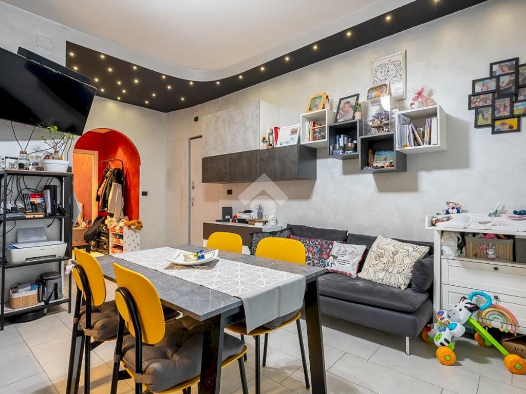 Bilocale Via C. Battisti, Collegno - foto 2