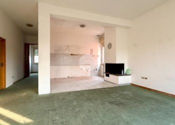 Trilocale Via Garibaldi, Cattolica - foto 1