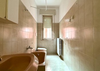 Trilocale Via Garibaldi, Cattolica - foto 12