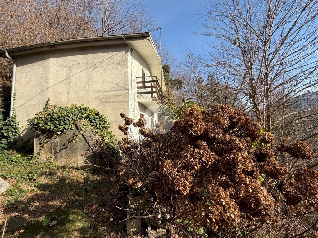 Semi-detached house Via Aragno, Barge - photo 3