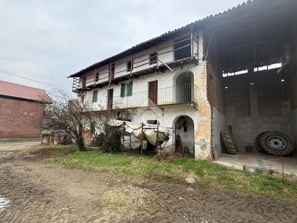 Rustico Via Sozzago, Cerano - foto 1