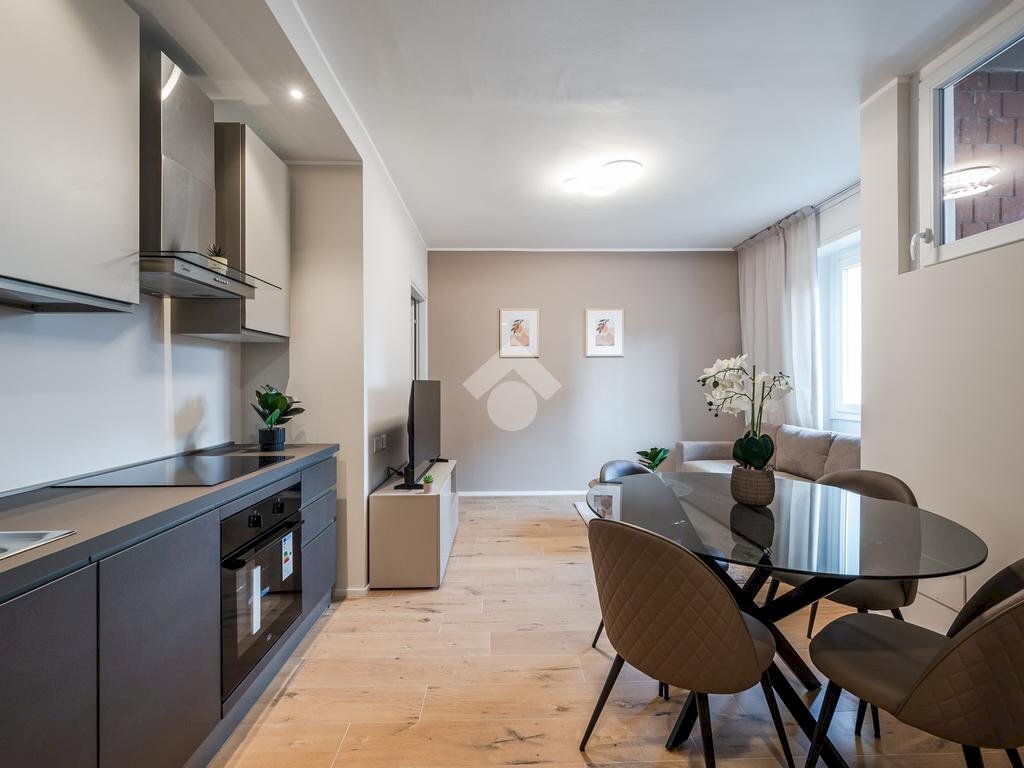 Three-room apartment Via Alberto Pepere, Milano - photo 1