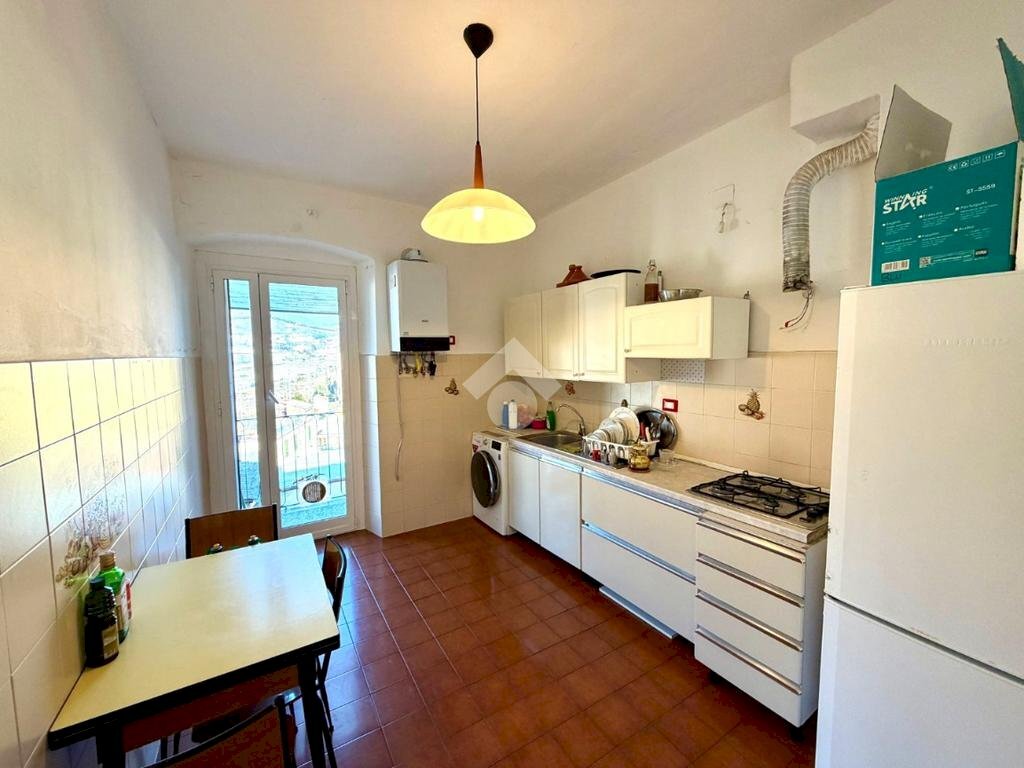 Trilocale Vico Viani, Genova (zona Rivarolo) - foto 2