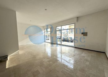 Foto 1 - Commercial Premises Via Firenze, Alba Adriatica - photo 1