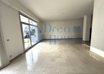 Foto 11 - Commercial Premises Via Firenze, Alba Adriatica - photo 11