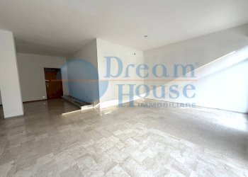 Foto 13 - Commercial Premises Via Firenze, Alba Adriatica - photo 13