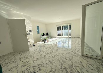 Foto 33 - Villa via monteroni
 
10, Lecce - photo 33