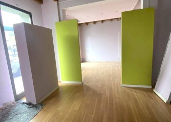 Foto 5 - Commercial Premises Via Gilera
 
80, Arcore - photo 5