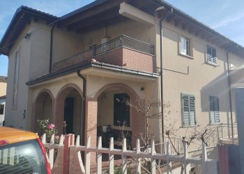 Foto 1 - Quadrilocale Luigi Fioravanti
 
32, Teramo - foto 1