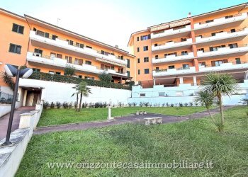 Foto 3 - Appartamento VIA AVELLINO
 
7/B, Folignano - foto 3