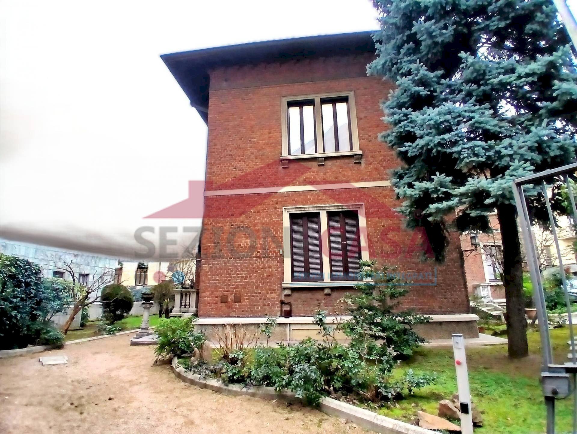 Foto 3 - Ufficio GIACOMO LEOPARDI
 
SNC, Saronno - foto 3