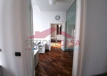 Foto 9 - Ufficio GIACOMO LEOPARDI
 
SNC, Saronno - foto 9