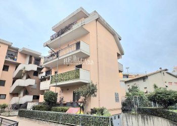 Foto 1 - Trilocale Via Galileo Galilei
 
50, Grottammare - foto 1