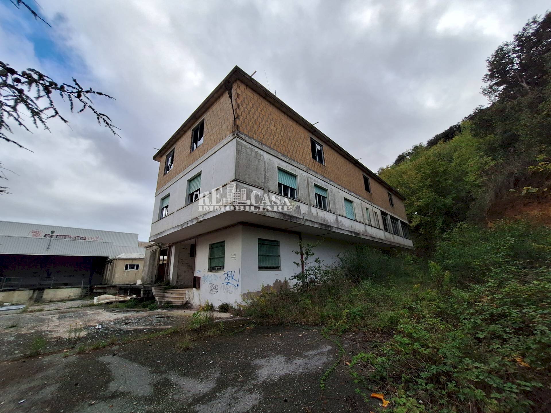 Foto 1 - Capannone contrada san silvestro
 
83, Cupra Marittima - foto 1